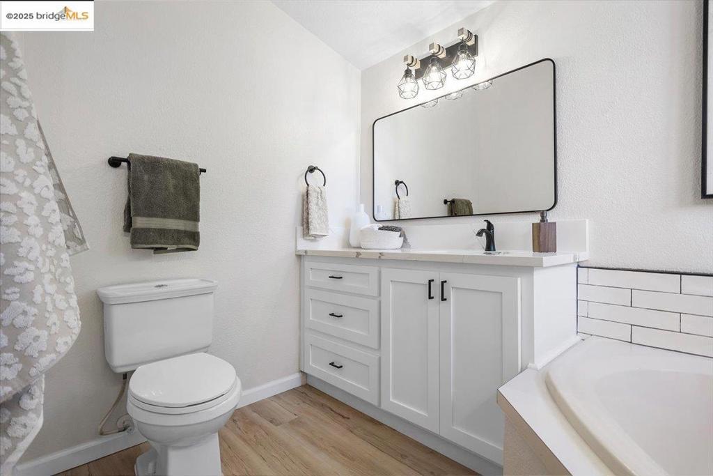 NEW HAVEN - Residential