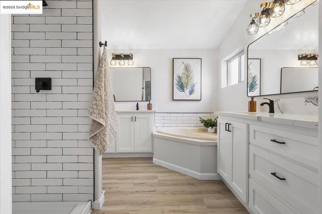 NEW HAVEN - Residential