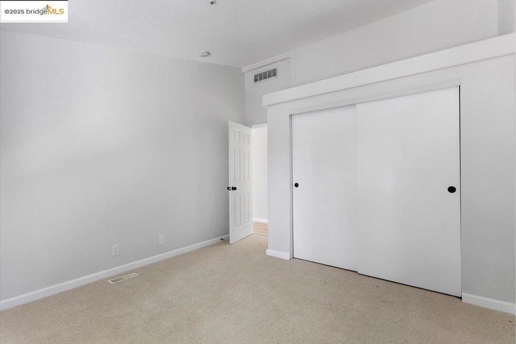 NEW HAVEN - Residential