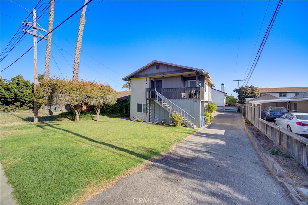 866 Brighton Ave