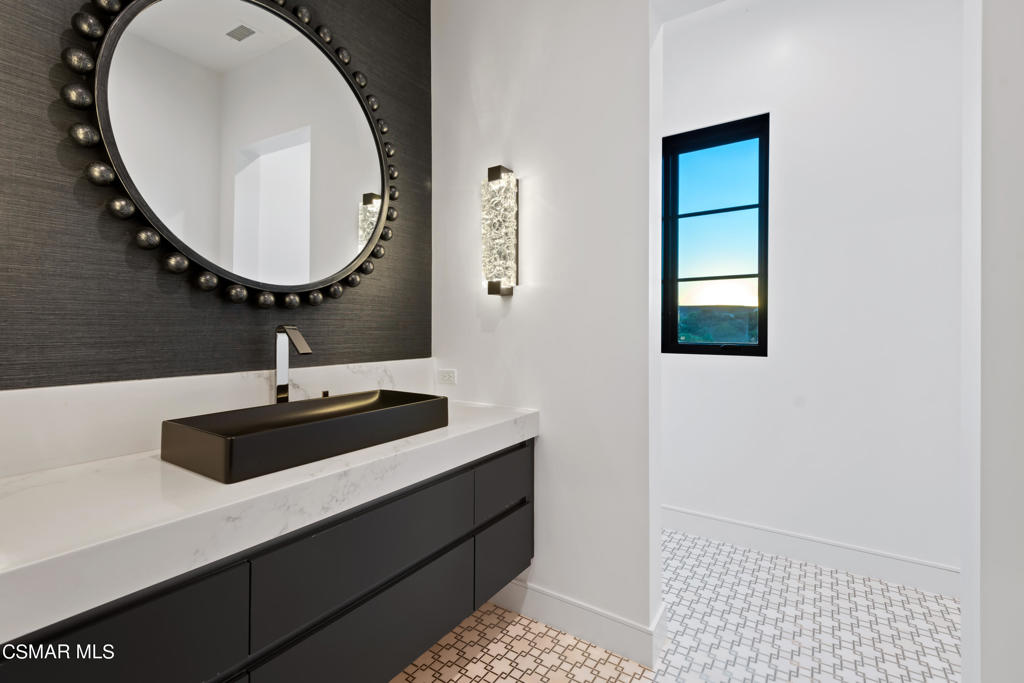 Unknown-999 - Residential