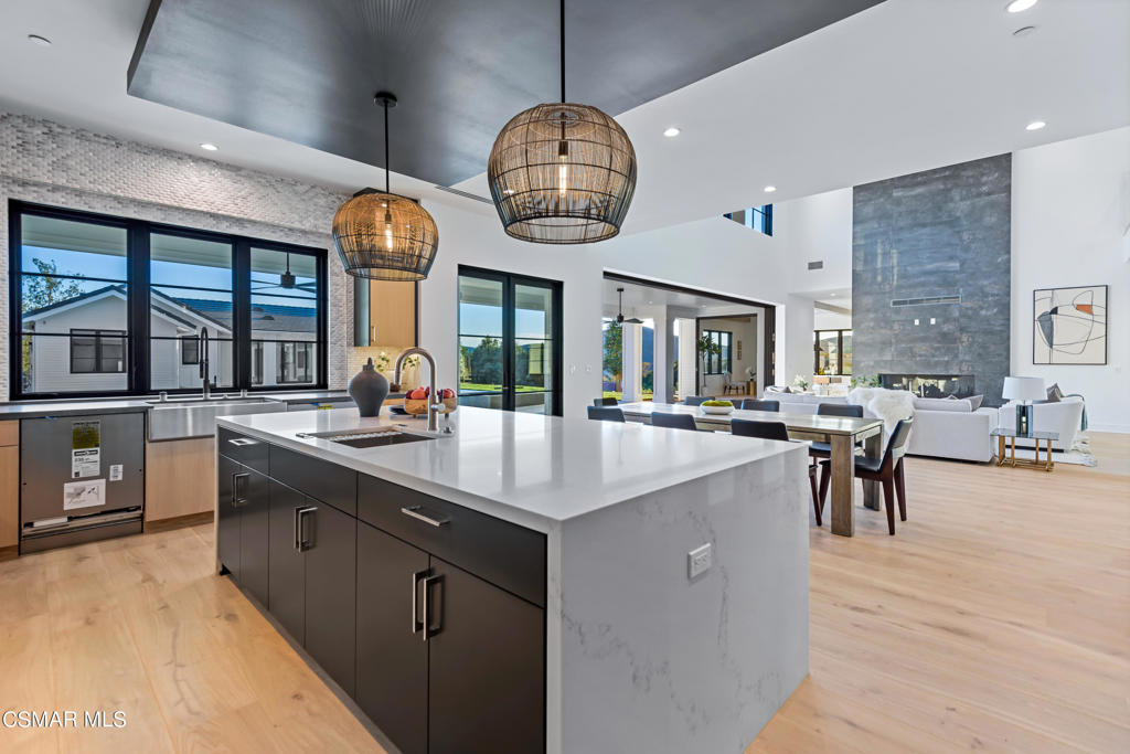 Unknown-999 - Residential