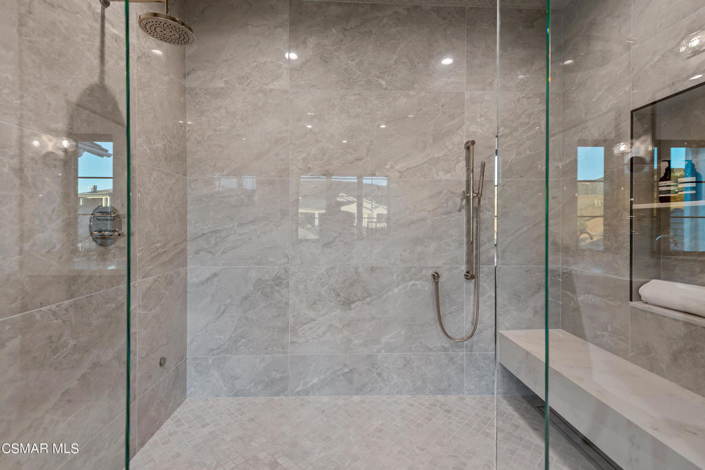 Unknown-999 - Residential