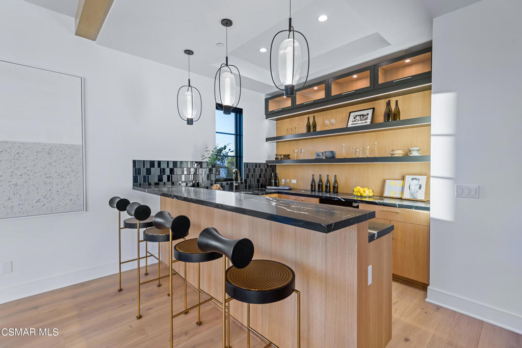 Unknown-999 - Residential