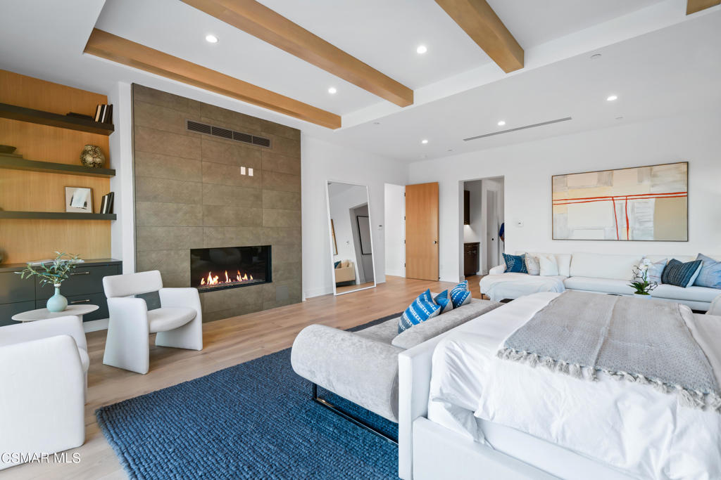 Unknown-999 - Residential