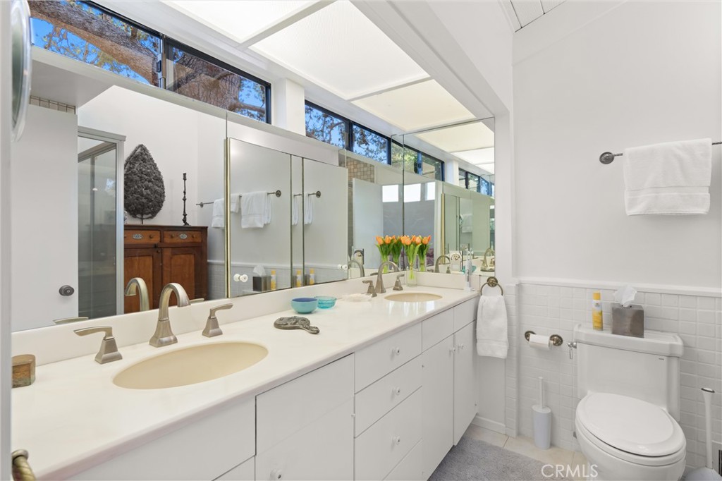 Emerald Bay (EB) - Residential