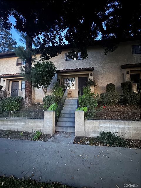 121 W 9th 25 Azusa CA 91702