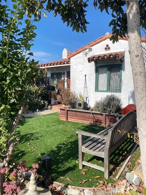 Charming Historic Ole Hanson Home – Prime Location in San Clemente. Welcome to this classic Ole Hanson home, ideally situated just one block from Downtown Avenida Del Mar. Enjoy the best of coastal living with restaurants, boutique shops, and convenience stores all within easy walking distance.
The home features a lush front yard garden with mature lemon, avocado, and pomegranate trees, creating a serene welcome. Inside, you'll find two bedrooms, one full bath, and 1/4 baths, with original hardwood floors that enhance the home’s timeless character. The thoughtfully updated kitchen includes stainless steel faucets, a deep matching sink, dishwasher, a retro-style Galanz refrigerator, and a stunning vintage Merritt O'Keefe stove — blending modern convenience with historic charm. Step outside to your private backyard oasis, complete with a pool, spa, and a peaceful patio perfect for relaxing or entertaining. With its historic charm, prime location, and rare features, this home is a true gem in the heart of San Clemente.