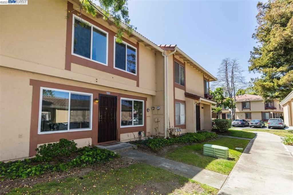 Very nice and light-filled condo in a nice and quiet complex! No rental restriction, perfect for first time home buyer or investors. In unit laundry so you don't have to share with people in the complex. Move in condition with new carpet and LVP floorings and paint. Dual-pane windows throughout. Conveniently located with easy access to Freeway, Schools, and Parks. Just a 5 minute drive to the Dumbarton Bridge or Facebooks Fremont Campus. Short walk to Alameda Creek Trail or you can walk or bike to San Francisco Bay. This complex is surrounded by Single Family Homes. Carport parking! Seller may consider 1031 exchange at no cost to buyer. Matterport virtual tour: https://my.matterport.com/show/?m=fLo9FEyBvhE