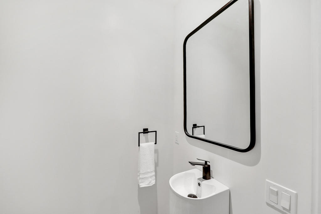 Los Altos - Residential Lease