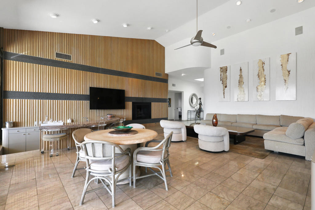 Los Altos - Residential Lease