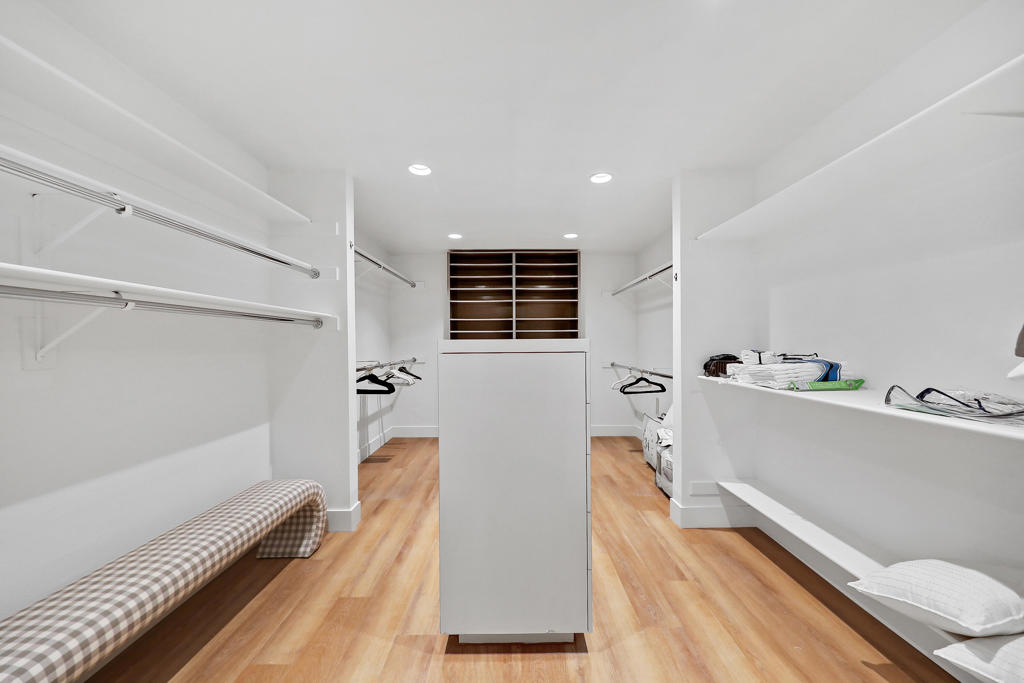 Los Altos - Residential Lease