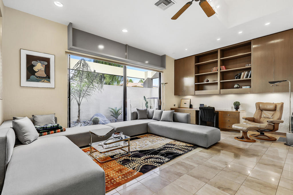 Los Altos - Residential Lease