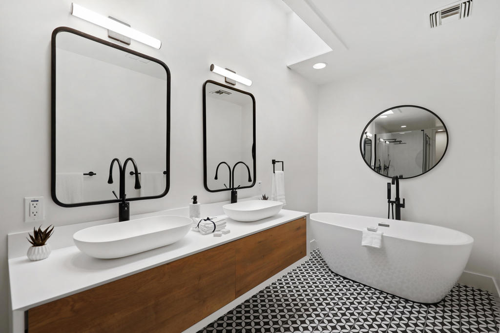 Los Altos - Residential Lease