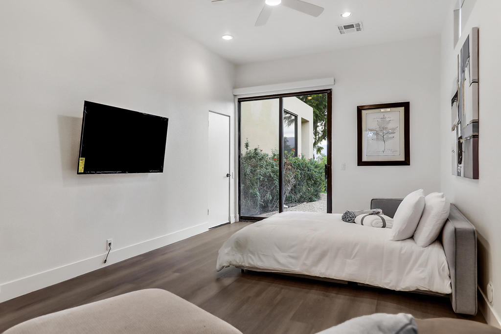 Los Altos - Residential Lease