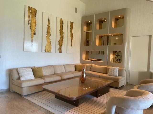 Los Altos - Residential Lease