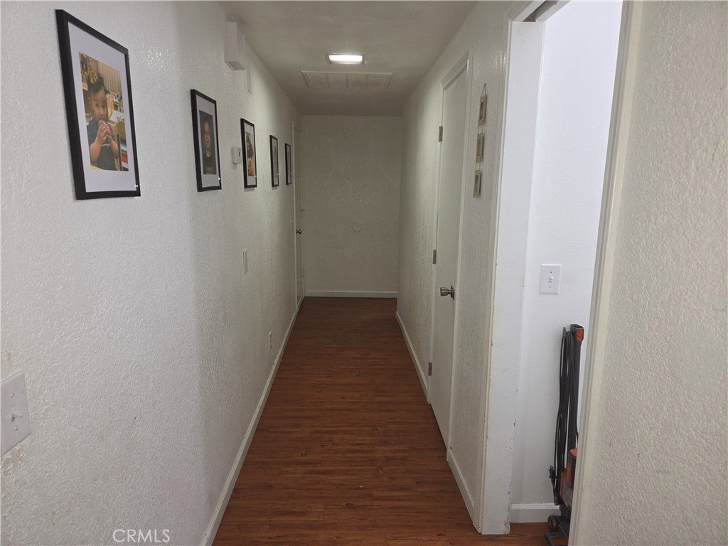 2319 Los Altos