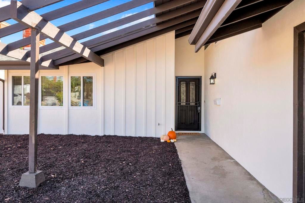 6239 Cowles Mountain BLVD