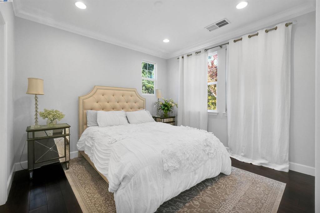 WINDEMERE - Residential