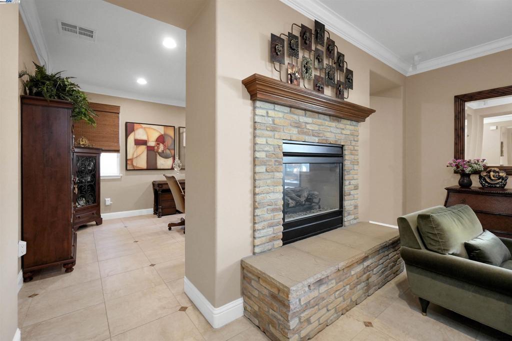 WINDEMERE - Residential