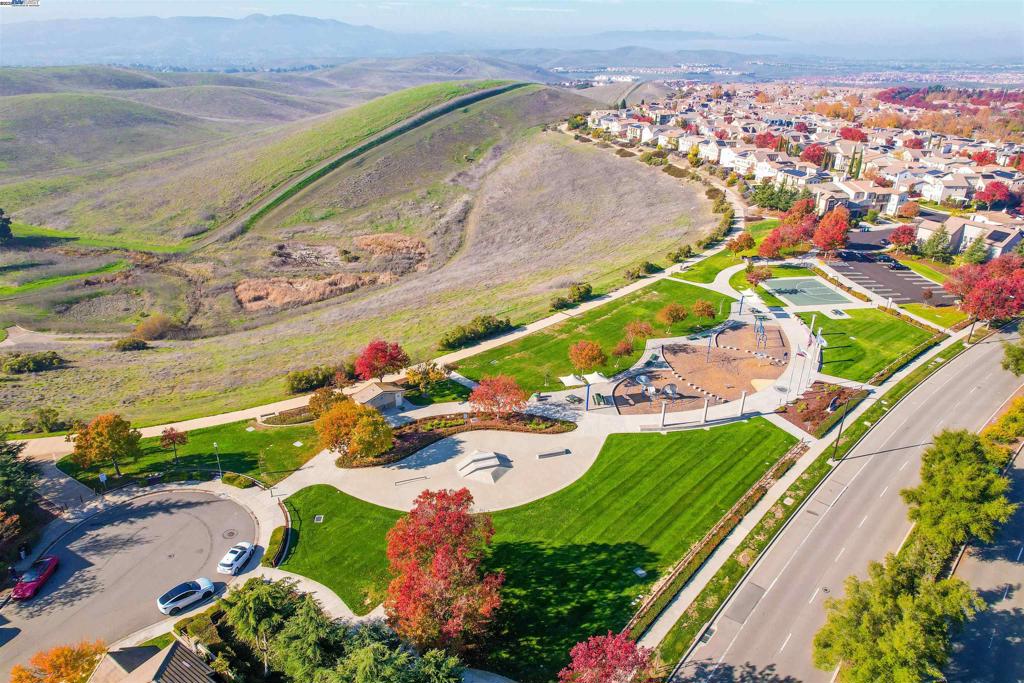 WINDEMERE - Residential