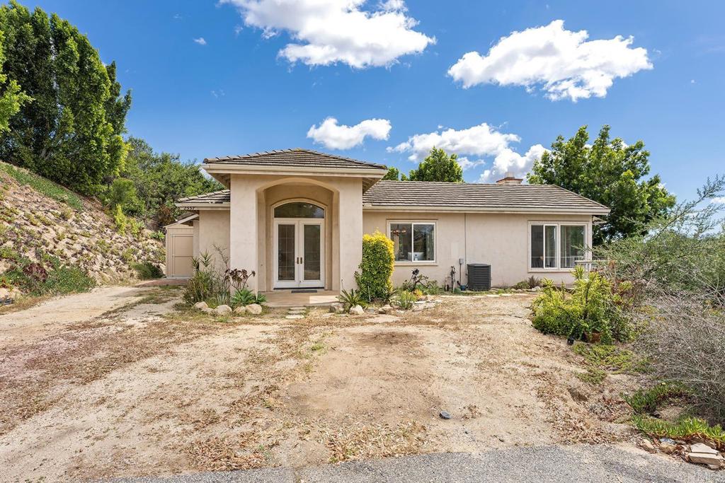 2557 Live Oak Park Rd