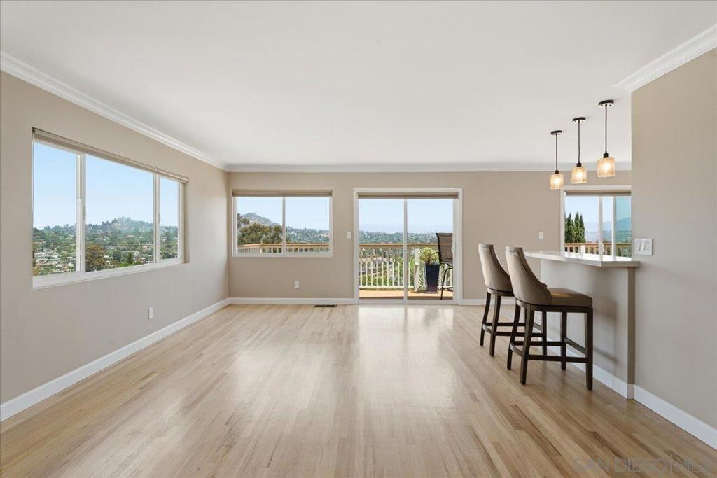 4322 Beverly Drive