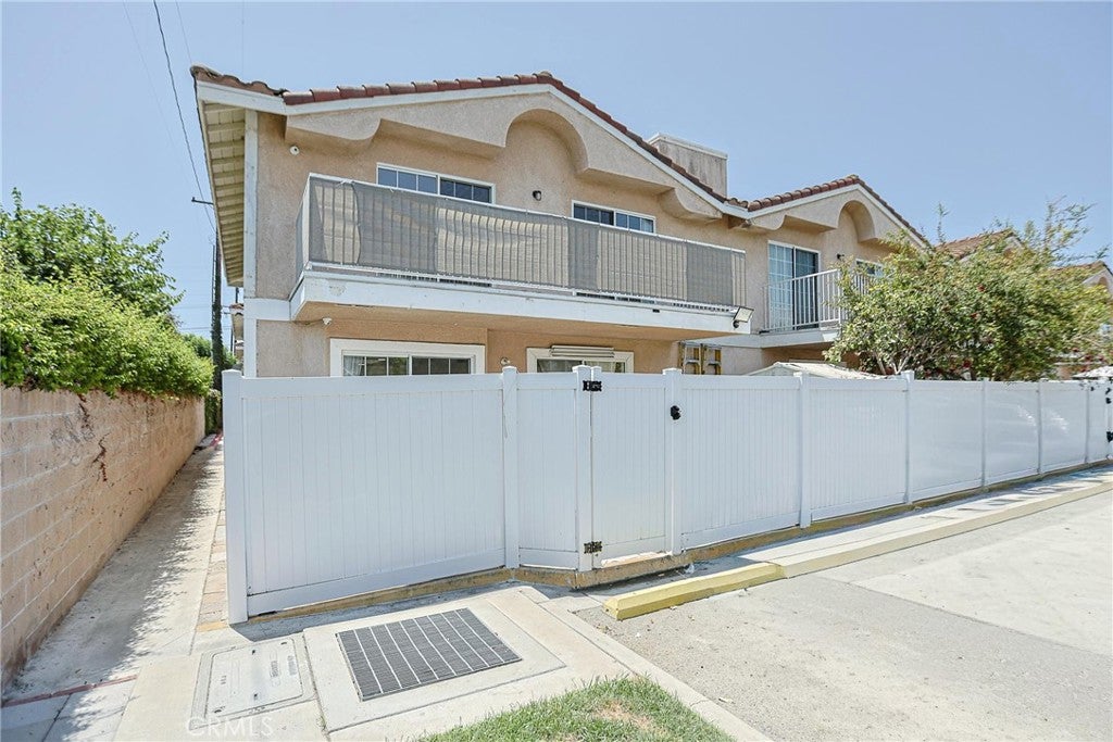 1708 S Angel Court