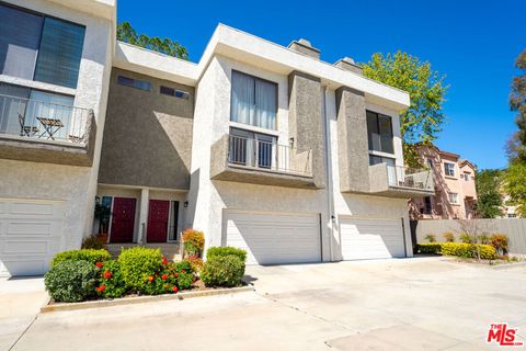 Photo of 4315 Freedom Drive #7, Calabasas, CA 91302 (MLS # 25621903)