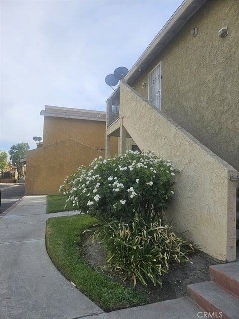 Photo of 1025 N Tippecanoe Avenue, San Bernardino, CA 92410 (MLS # MB26194953)