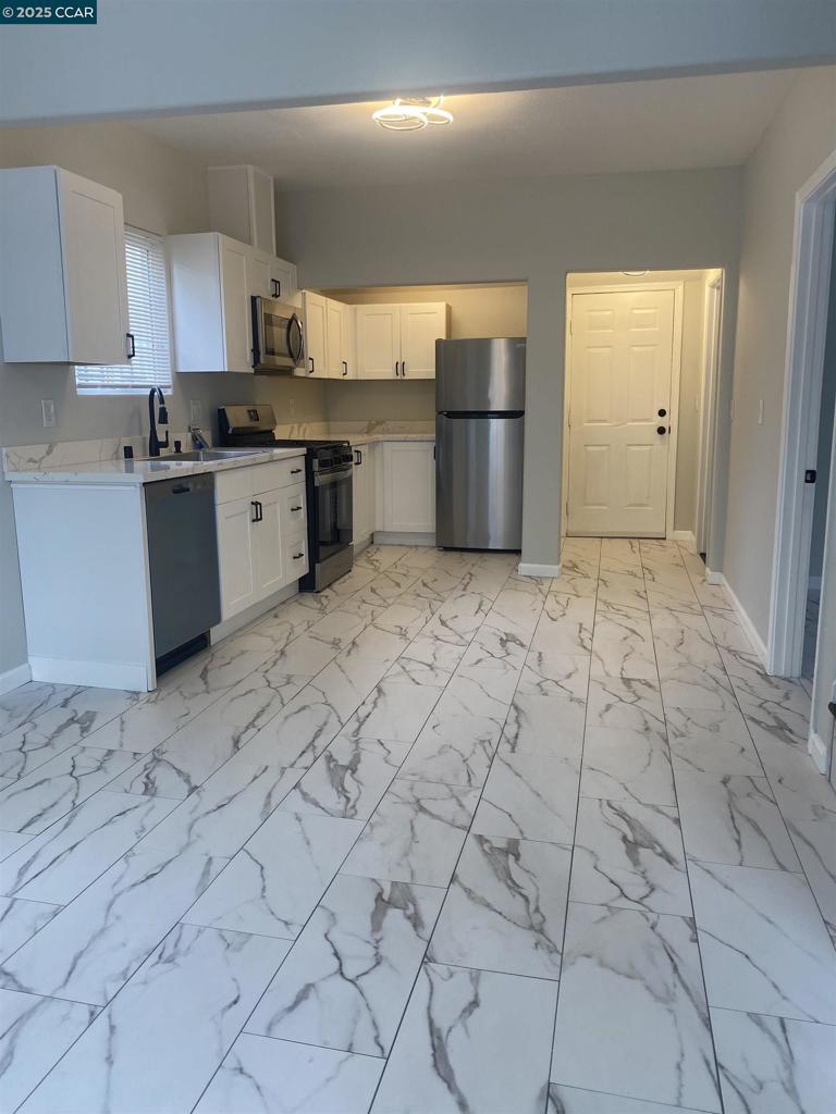 RICHMOND - Residential