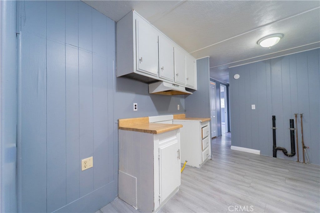 716 N Grand J4