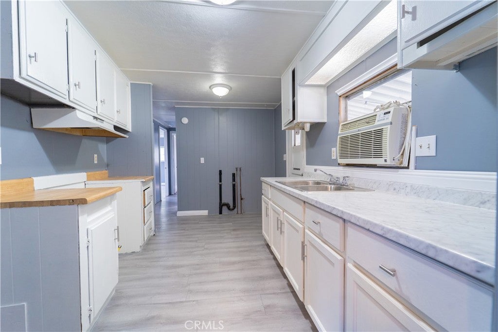 716 N Grand J4