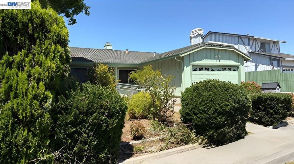 1418 Prospect Way