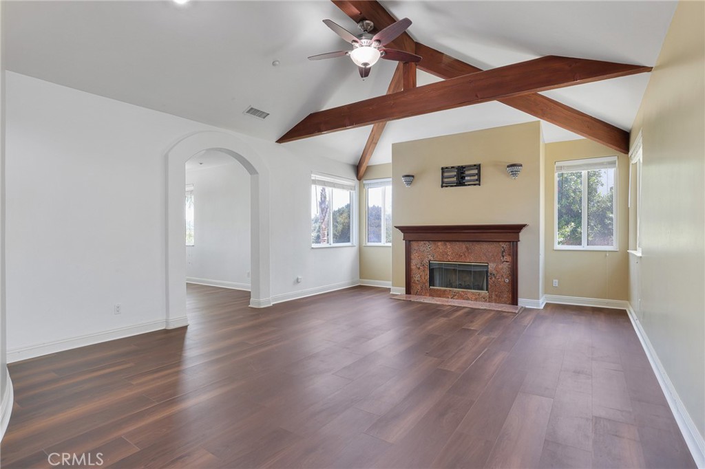 1303 Sycamore