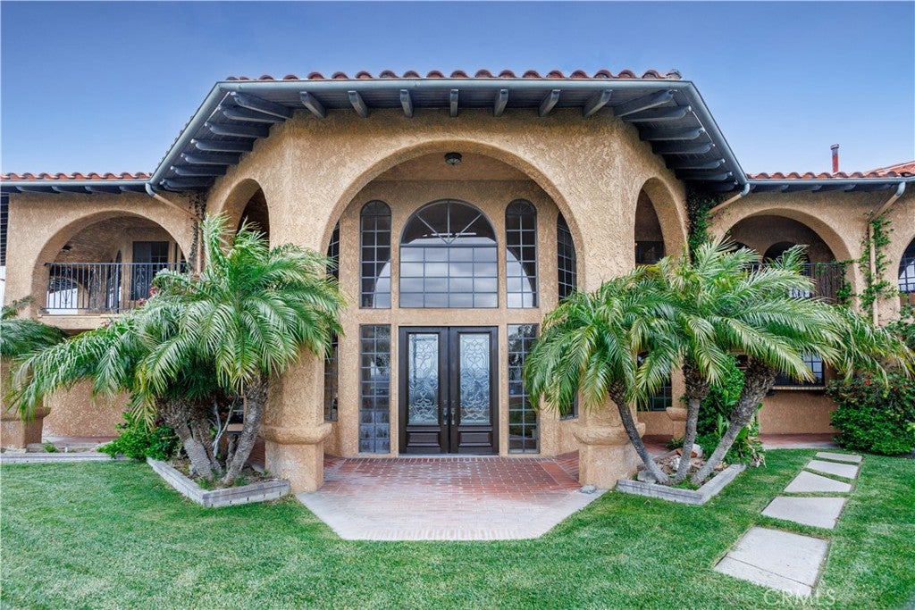 350 Roughrider Road
