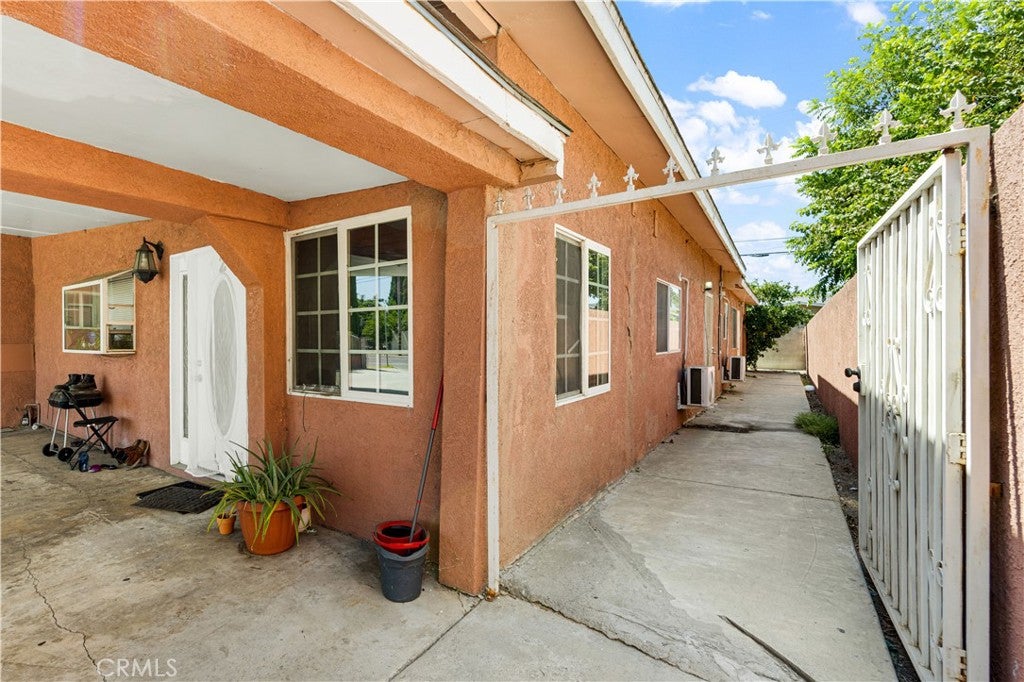 909 Galemont