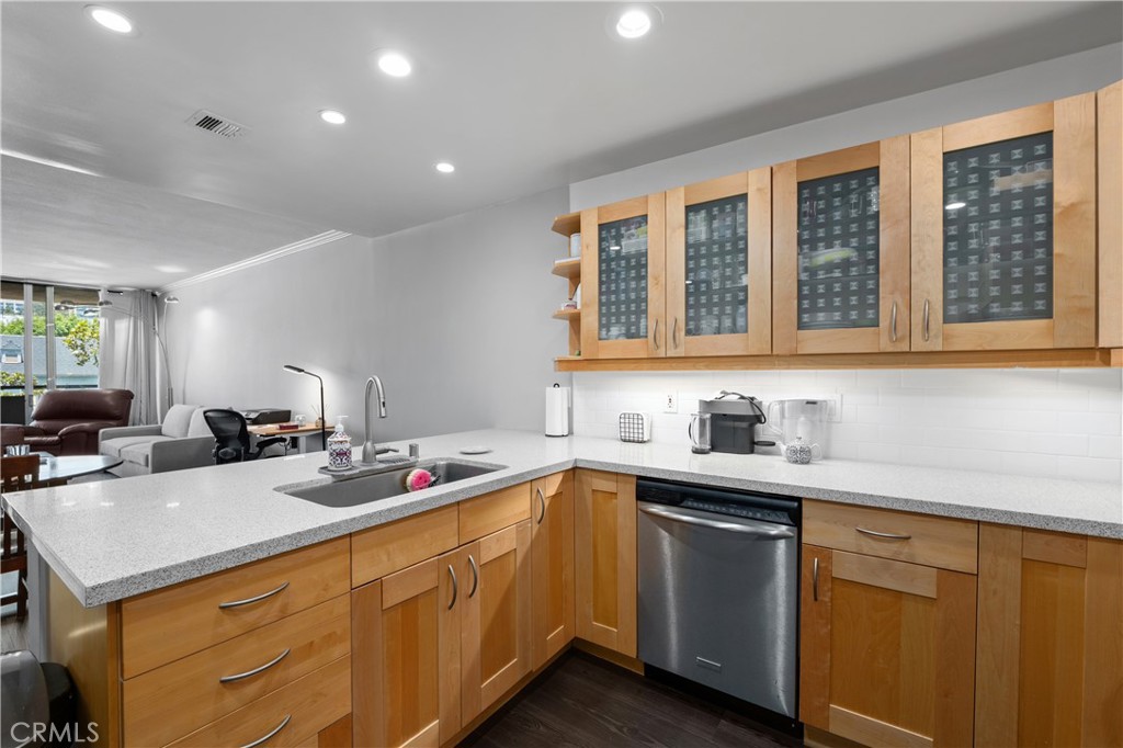 11044 Ophir 403
