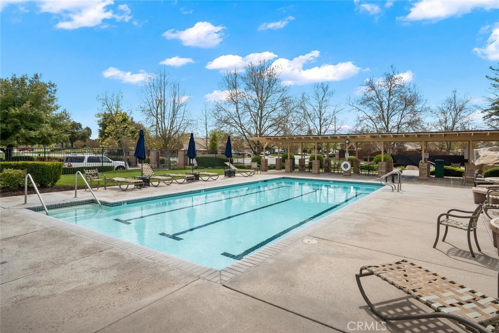 Cottages at River Oaks - Residential