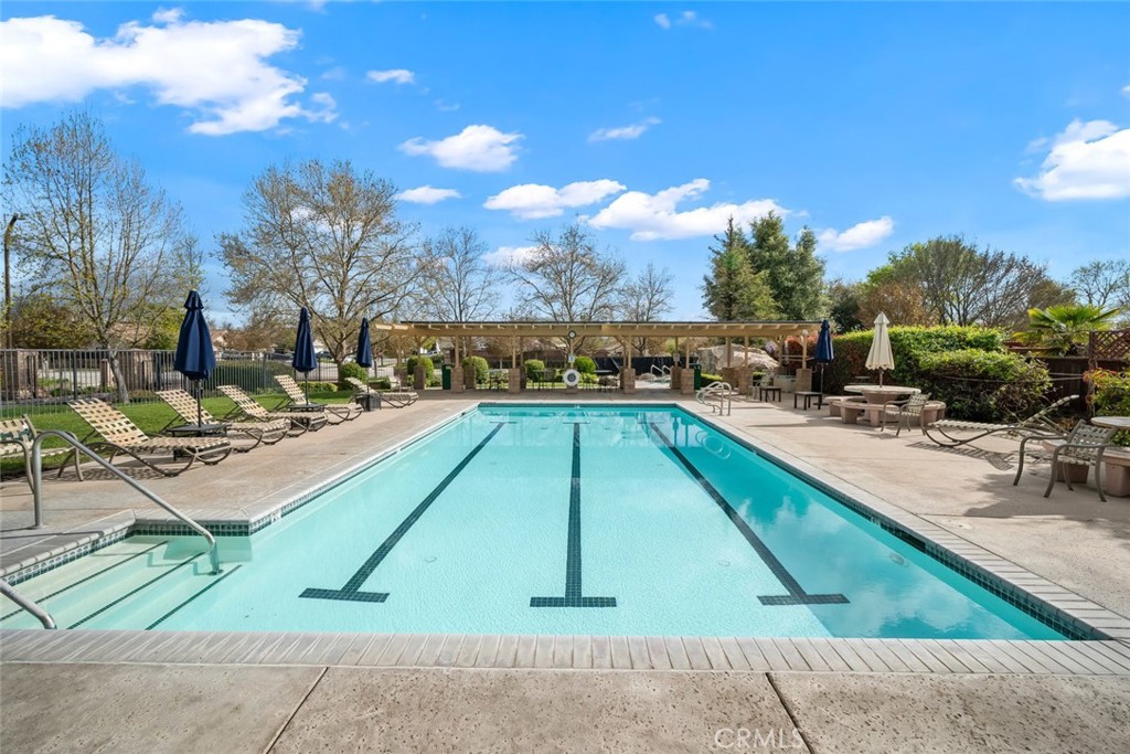 Cottages at River Oaks - Residential