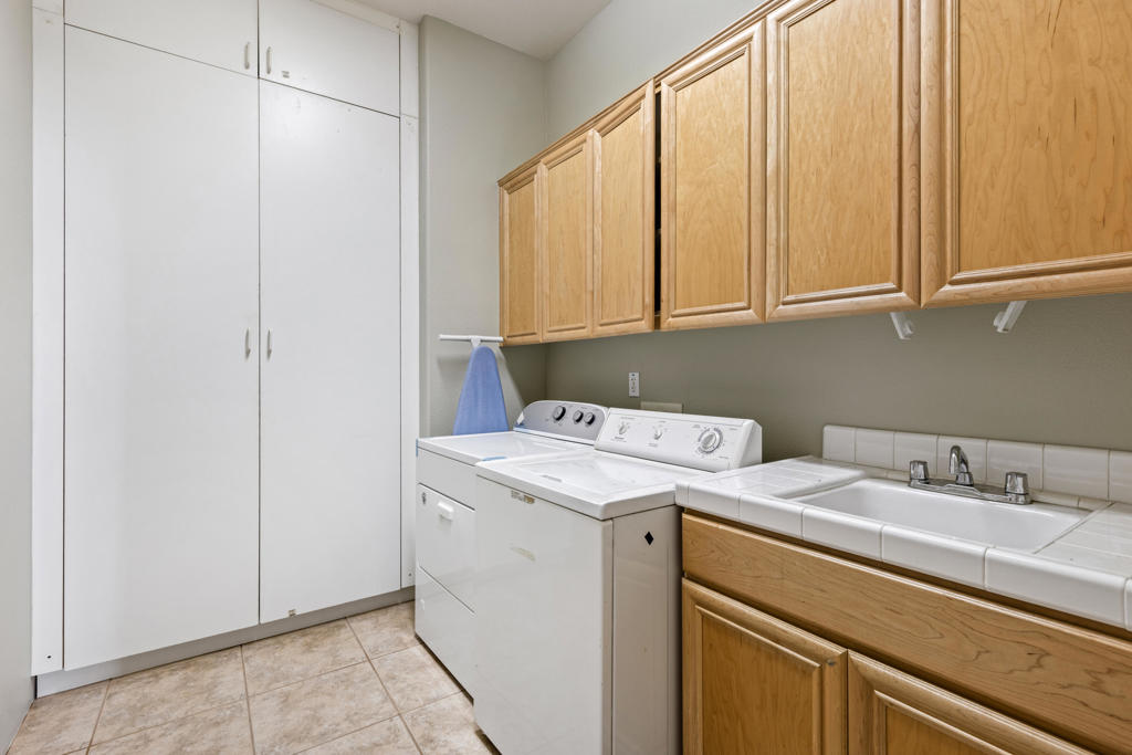 Rancho Mirage C.C. - Residential