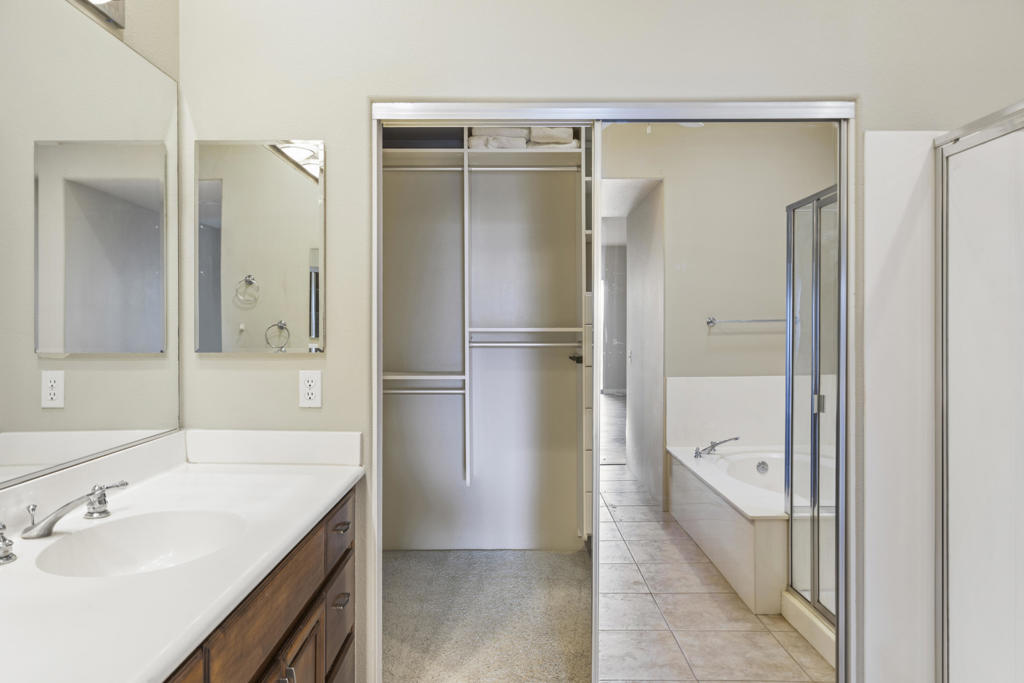 Rancho Mirage C.C. - Residential