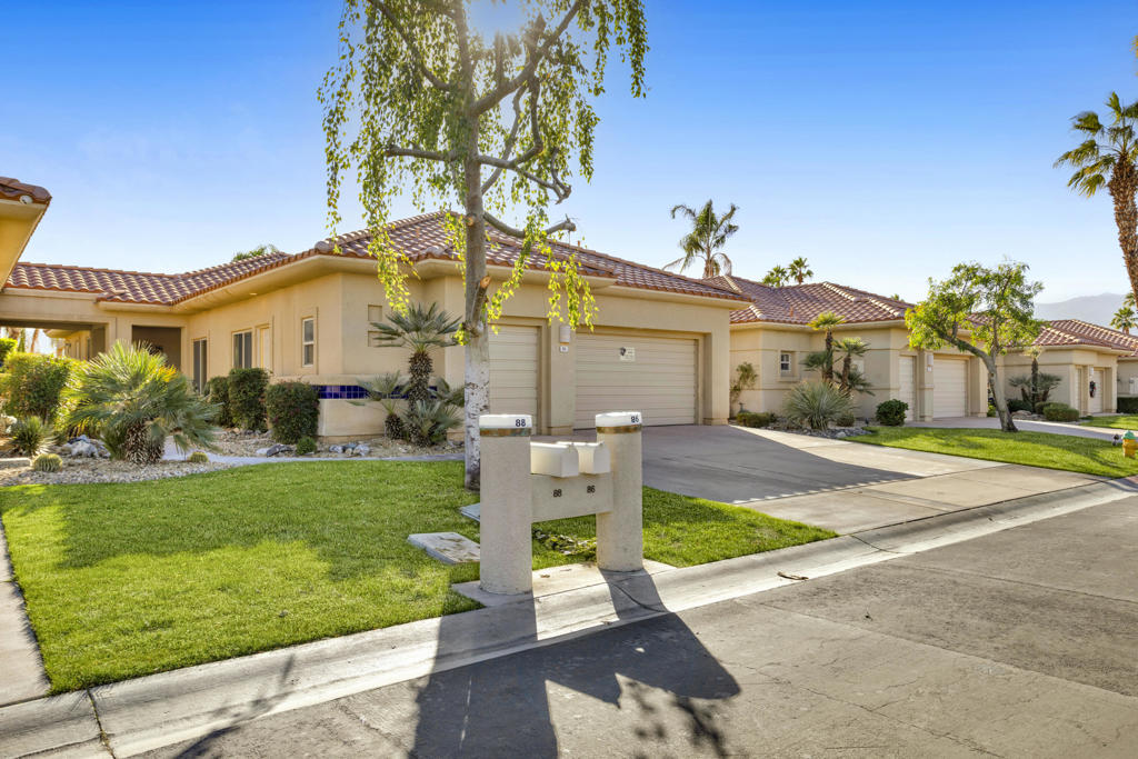 Rancho Mirage C.C. - Residential