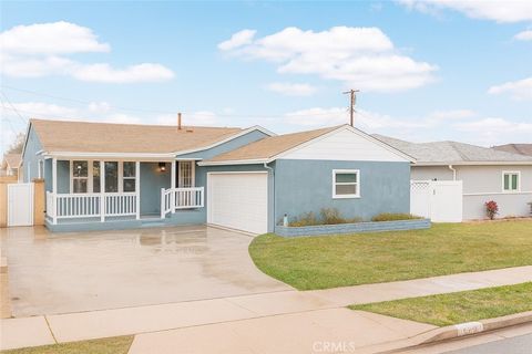 Photo of 3813 W 173rd St, Torrance, CA 90504 (MLS # WS25263741)