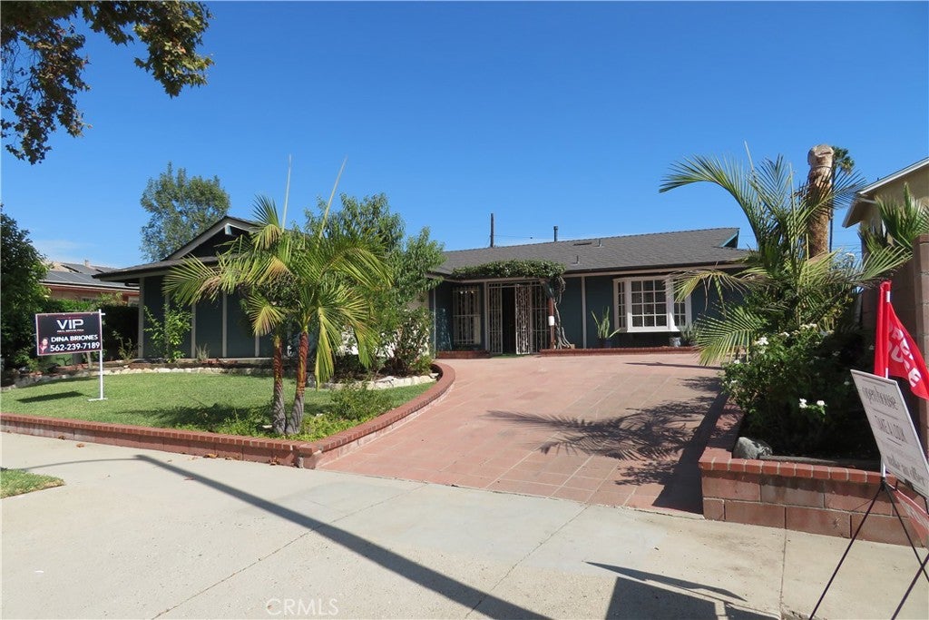 11666 Remington ST, Sylmar CA 91342