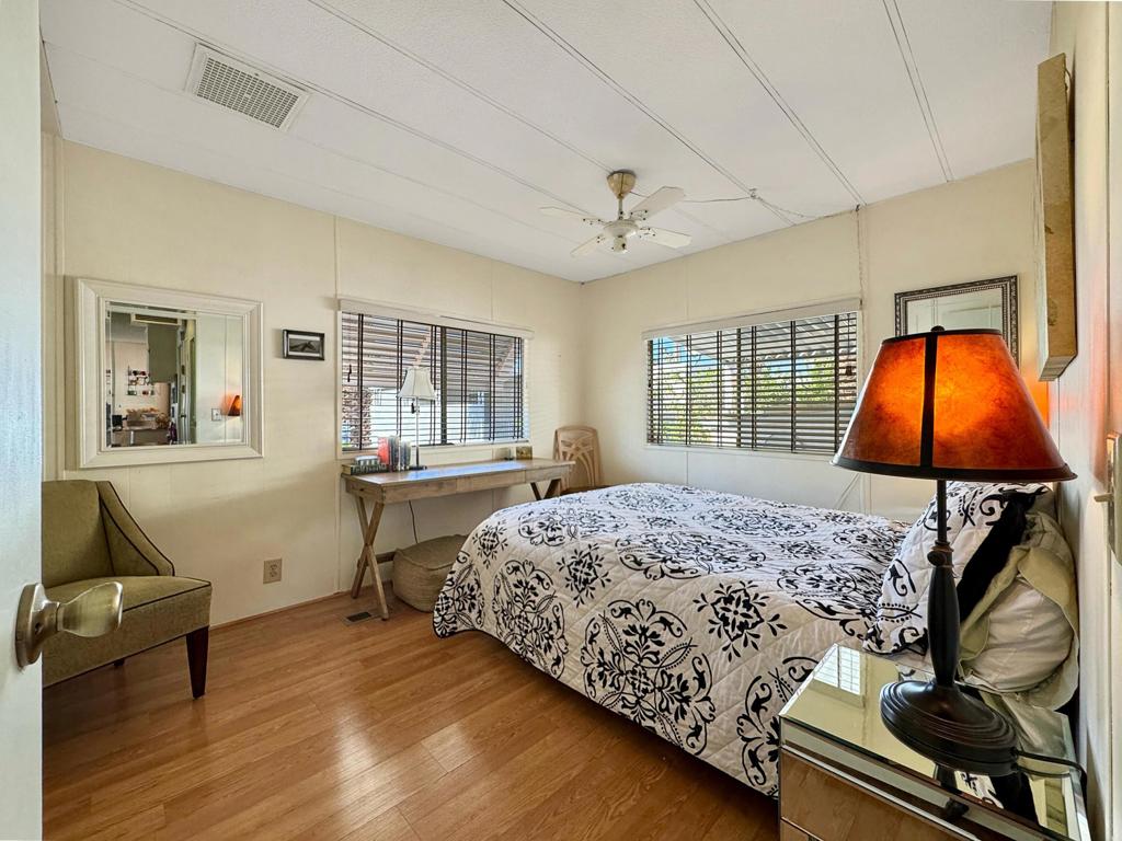 Royal Palms - Manufactured In Park