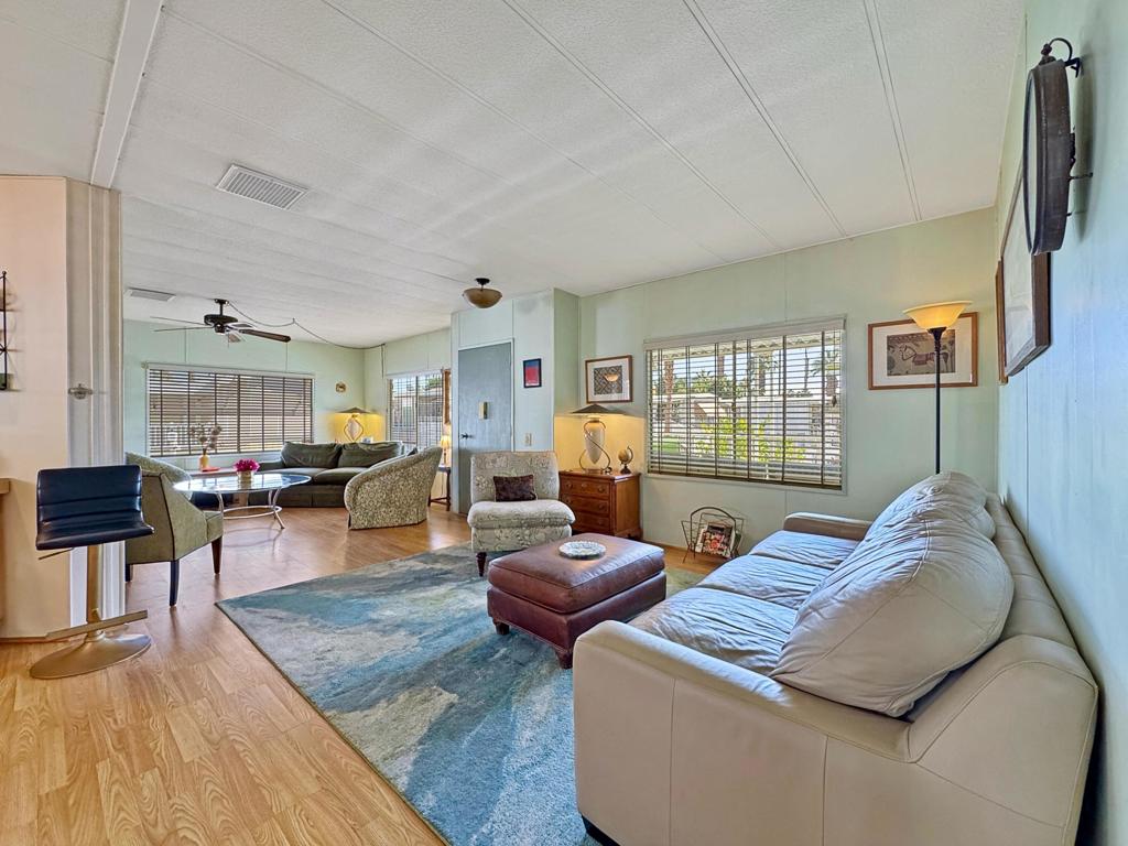 Royal Palms - Manufactured In Park