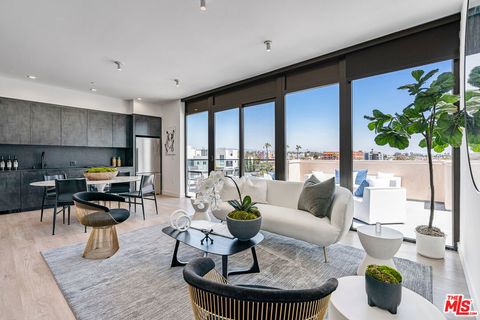 Photo of 10700 Tabor Street #PH15, Los Angeles, CA 90034 (MLS # 25580757) Photo of 10700 Tabor Street #PH15, Los Angeles, CA 90034 (MLS # 25580757)
