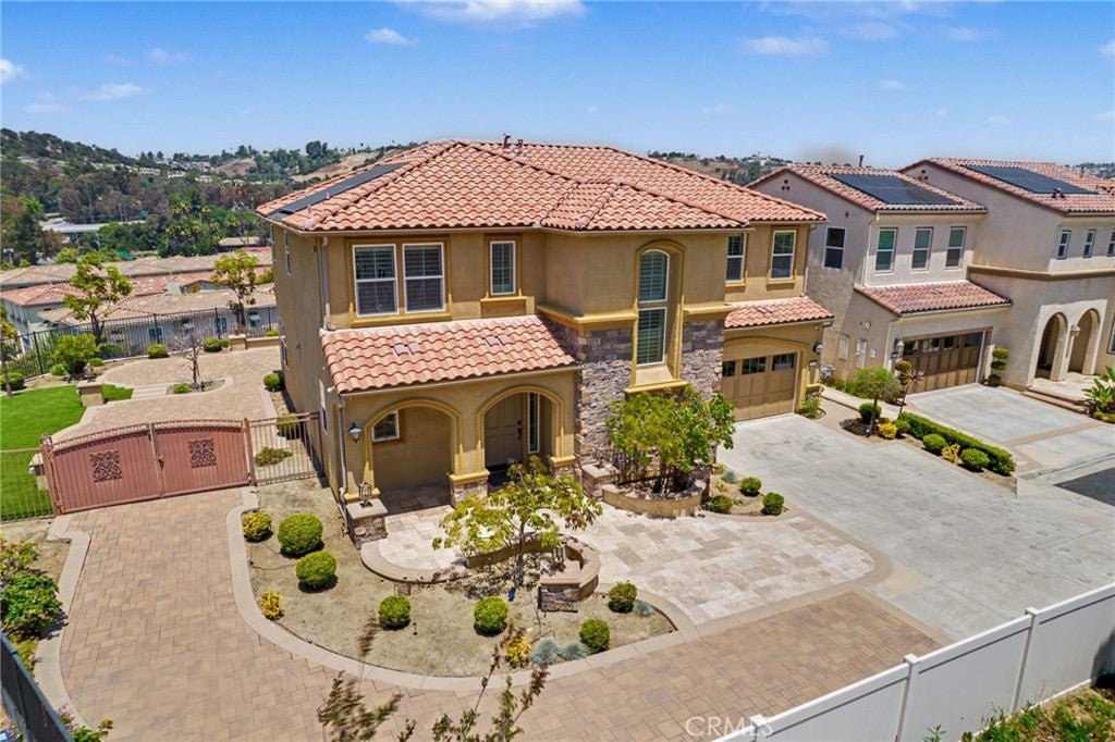 21078 Willow Heights