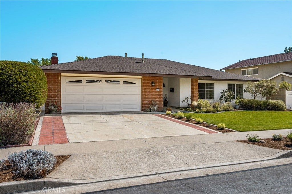 524 Whitten Way